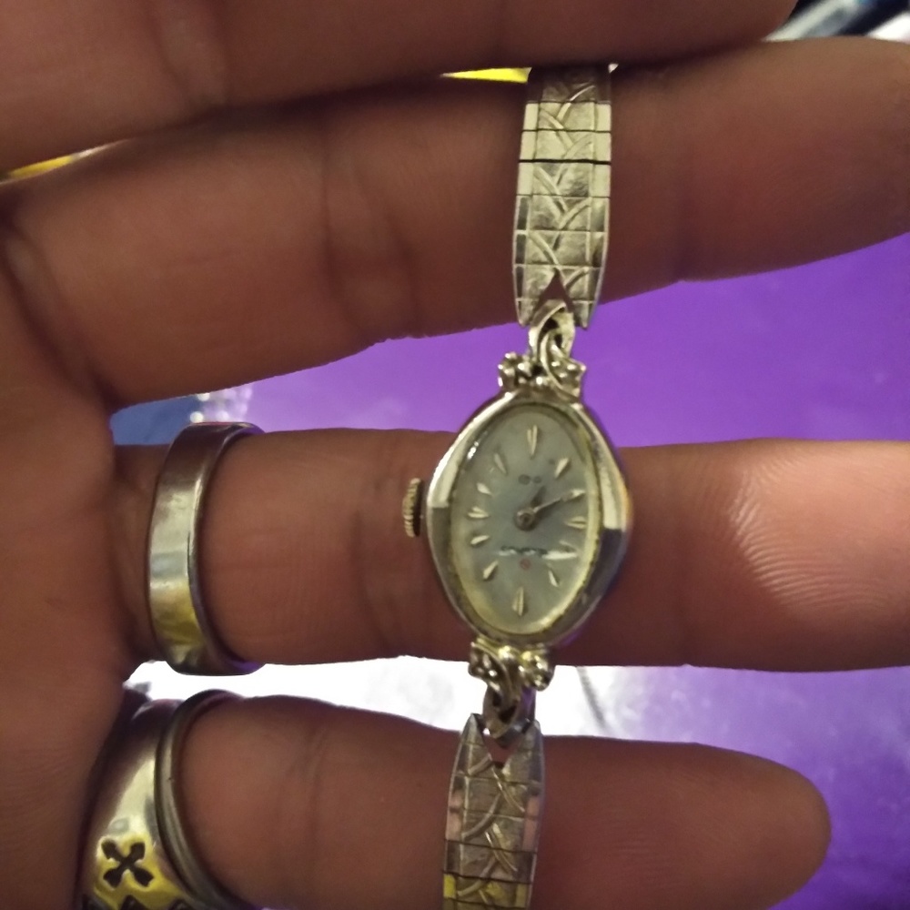 Vintage 1960 s helibors ladies watch